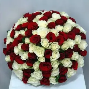 Букет из кенийской розы красно-белой